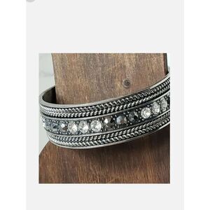 STAINLESS STEEL Crystal Embellished Metal Cuff Bracelet